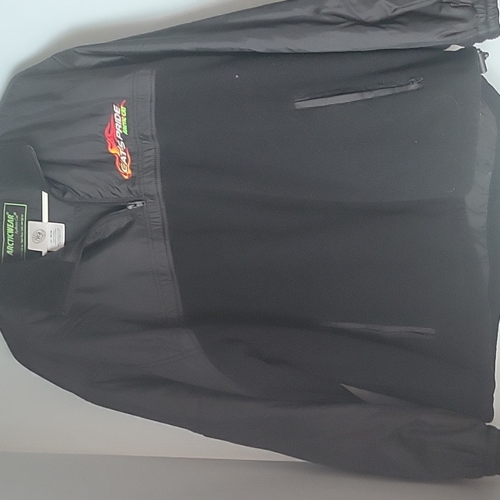 Arcticwear 1/4 zip up by Arctic Cat medium fleece